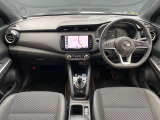 キックスの運転席周りの画像です。