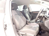 清潔で広々した座席です!是非、現車を見て体感してみてください。