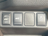 【パワーバックドア】スマートキーや運転席のボタンを押すだけでリアゲートが自動で開閉します!荷物を持っている時や、高い位置にあるバックドアを閉める際に便利な機能です♪