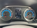 視認性の高いメーターで運転情報を的確に把握できます!