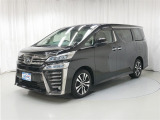 ゆとりある広々とした車内空間は、ドライブを始め買い物やレジャーなど、幅広く活躍します。一人でもみんなとでもお出かけを楽しみましょう!