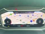 各モデルの情報がインプットされた専用テスターで過去の細かな不具合を確認し、モデルの各部位ごとに専用スペシャルツールを用いて整備します。