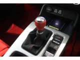 6速MTのお車です♪直感的な操作を楽しむことができます!