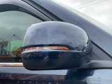 オシャレさと視認性を兼ね備えたLEDミラーウインカー♪