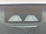 【スマートアシスト】走行中に前方の車両等を認識し、衝突しそうな時は警報とブレーキで衝突回避と被害軽減をアシスト。より安全にドライブをお楽しみいただけます。