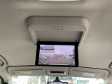 【 後席モニター 】 ミニバンのマストアイテムの後席モニターで車内みんな退屈せずにドライブできます