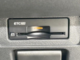 【ETC2.0】高速道路の料金所をストレスなく通過!話題のスポットやサービスエリアに多い「スマートIC」利用時は必須のアイテムです。当店でセットアップを実施、ご納車当日からすぐにご利用いただけ