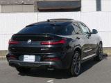 X4 M40i 4WD 