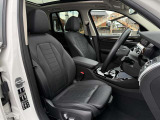 BMW Premium Selection 江戸川は、約20台の展示スペースがあり、常時新車拠店より厳選された認定中古車が続々と入庫しております。