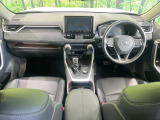 RAV4 2.5 ハイブリッド G E-Four 4WD 