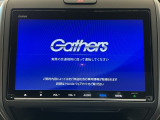 ホンダ純正ギャザズメモリーインターナビ付きです!CD・DVD再生、ミュージックサーバー、フルセグTV視聴、Bluetooth・ミュージックプレーヤー接続可能です!