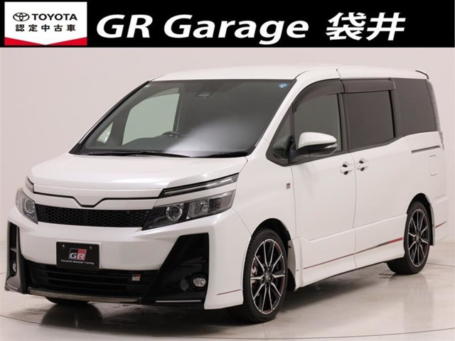 ヴォクシー 2.0 ZS GR スポーツ