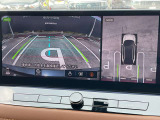 【アラウンドビューモニター】車両周辺をモニターで確認できて、駐車が苦手な人でもスムーズに駐車できます