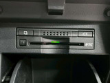 【純正ビルトインETC】装備済み☆長距離ドライブの必需品!高速道路の料金所も楽々通過できますね♪