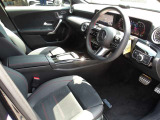 車輌に関する装備・価格等ご不明点などお気軽にお問合せ下さい。また、総額価格に関しましては車輌本体価格に納車に関わる費用等は別途料金がかかります。詳細は当店スタッフへお問い合わせ下さいませ。