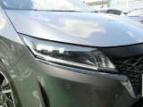 今話題のLEDランプが付いているので明るいですよ♪視界良好で安全確保!フォグライトも付いているのでより一層視界良好に!山道だって楽勝です★