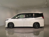スーパーUVカット機能付(撥水機能付)UVカットフロントドアグリーンガラス&UVカット機能付プライバシーガラス(スライドドア・リヤクォーター・バックドア)