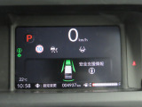 シンプルで視認性の良いメーター類です 。