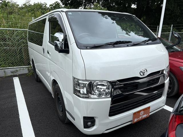トヨタ ハイエースバン 