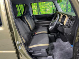 運転席シート廻りは使用感も少なく、良好な状態となっています。丁寧に使われていたことがよくわかりますね。