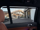 BMW Premium Selection 江戸川は、約20台の展示スペースがあり、常時新車拠店より厳選された認定中古車が続々と入庫しております。