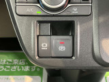 車両状態証明書修復歴の有無も一目瞭然。機能や内装・外装、走行距離、修復歴の有無をチェックし、クルマの状態を10段階にした車両状態証明書。数字や記号を使ってわかりやすく表示しています。