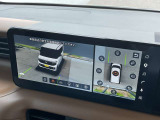 日産の最新技術! 3Dモニターで周りの障害物を見ることができます。