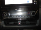 バックが苦手な方でも安心バックモニター装備しています♪後方確認がしやすく、運転初心者の方からベテランの方まで今や必須となった装備の一つになっています!