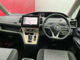 セレナ 1.2 e-POWER ハイウェイスターV 
