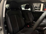 Audiは創業者であるホルヒの「いかなる時代においても第一級の素材を用い、操縦安定性に優れ、さらに進歩的なクルマの製造を目指す」という考え方に則り、こだわり抜かれたインテリアを目指しています。