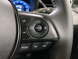 ステアリング右側のスイッチになります。全車追従機能付きクルーズコントロールが付いているので長距離運転も快適に運転できます。
