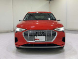 弊社掲載車両は、店舗外のモータープールに在庫している場合がございます。