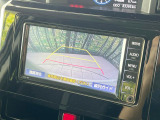 【バックカメラ】駐車時に後方がリアルタイム映像で確認できます。大型商業施設や立体駐車場での駐車時や、夜間のバック時に大活躍!運転スキルに関わらず、今や必須となった装備のひとつです!