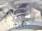 お車を安心してお乗りいただく為には、足回りの定期点検が欠かせません。サービスサポート(有償保証)では無料点検もご提供しており、安心のカーライフをお過ごしいただけるサポート体制が整っています。