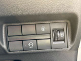 アイドリングストップOFFスイッチ搭載!車停止時のアイドリングストップ機能を停止させ、エンジンをきらないようにするため、始動時の振動及び音をなくします!