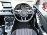 乗る人へのストレスを低減させ、長距離の移動でも疲れにくい車を目指して創られた、すべてが新しく生まれ変わったマツダの車をぜひ体験してください!
