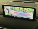 【360&deg;ビューモニター】専用のカメラにより、上から見下ろしたような視点で360度クルマの周囲を確認することができます☆死角部分も確認しやすく、狭い場所での切り返しや駐車もスムーズに行えます。