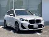 BMW Card (Visa)とBMW Diners Cardの2種類をご用意しております。充実のポイントプログラムや多様なサービスの他にカード契約期間中はBMWエマージェンシー・サービスが24時間365日ご利用いただけます。