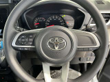 ステアリングスイッチが付いているので運転中手を放さずにオーディオの操作が可能になっております!