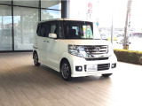 【スタッフ紹介】JAAI中古自動車査定士証を持ったスタッフが大切な愛車をしっかり査定、ご納得いただけるように査定を行わさせていただきます。もちろん無料でございます。