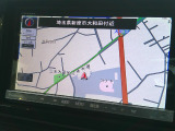 メモリーナビを装備しております。 お出かけに大変便利です。