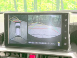 【パノラミックビューモニター】専用のカメラにより、上から見下ろしたような視点で360度クルマの周囲を確認することができます☆死角部分も確認しやすく、狭い場所での切り返しや駐車もスムーズに行えます。