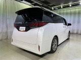 走りにこだわりながら収納力も持ち合わせたお車です。