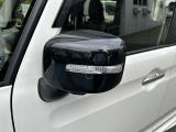 斜め後方の死角から来る車もしっかりと教えてくれます。