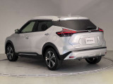 【ワイド保証】日産販売店の中古車には、無料で保証が付いています。走行距離無制限で、無料保証期間は1年間から。品質に自信があるから実現した、日産ならではの保証です。