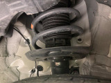 お車を安心してお乗りいただく為には、足回りの定期点検が欠かせません。サービスサポート(有償保証)では無料点検もご提供しており、安心のカーライフをお過ごしいただけるサポート体制が整っています。