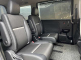 車内もキレイで嫌な臭いもありません☆車内の臭い、汚れが気になる方は内装のスチームクリーナーも施工可能です♪