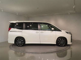 スーパーUVカット機能付(撥水機能付)UVカットフロントドアグリーンガラス&UVカット機能付プライバシーガラス(スライドドア・リヤクォーター・バックドア)