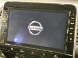 【純正10型ナビ】人気の純正ナビを装備。オーディオ機能も充実しており、Bluetooth接続すればお持ちのスマホやMP3プレイヤーの音楽を再生可能!毎日の運転がさらに楽しくなります!!