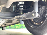 お車を安心してお乗りいただく為には、足回りの定期点検が欠かせません。サービスサポート(有償保証)では無料点検もご提供しており、安心のカーライフをお過ごしいただけるサポート体制が整っています。